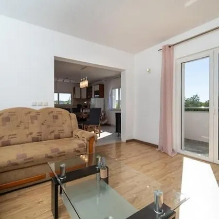 Daire With Parking Space Radasinovci, Biograd - 24870