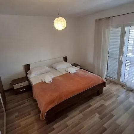 With Parking Space Radasinovci, Biograd - 24870 Apartmán Radosinovac